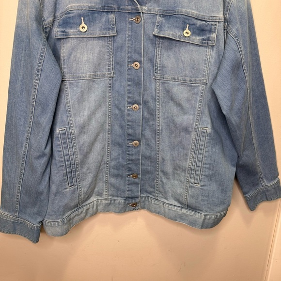 Vince Camuto Denim Trucker Jacket Size 1X - Picture 6 of 11